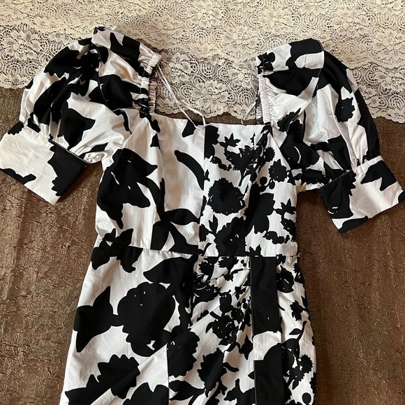 Christopher John Puff Sleeve Formal Dress - Picture 6 of 13